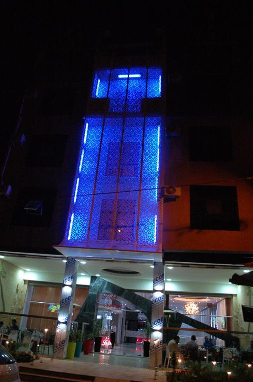 Hotel Salwan Al-Ajoen Buitenkant foto