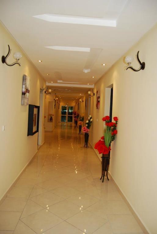 Hotel Salwan Al-Ajoen Buitenkant foto