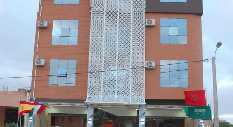 Hotel Salwan Al-Ajoen Buitenkant foto